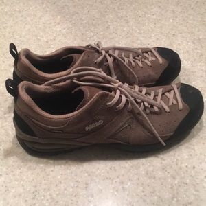 Asolo hiking shoes Size 11